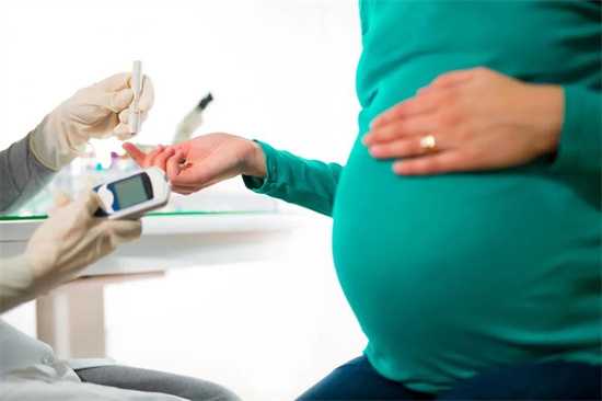 怀孕饮食全攻略：打造健康宝宝，远离孕期烦恼！